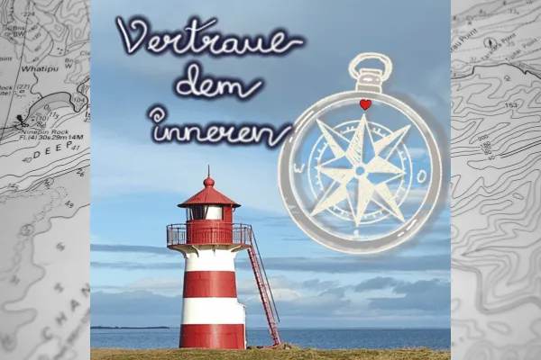 Foto des Leuchtturms Grisetå Odde Fyr in Dänemark mit der handschriftlichen Botschaft ‚Vertraue dem inneren Kompass‘ und einem gezeichneten Kompass – Symbol für innere Werte und Orientierung.